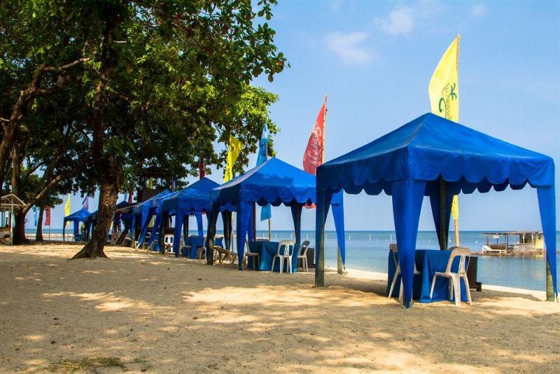 Matabungkay Beach Hotel Batangas Extérieur photo
